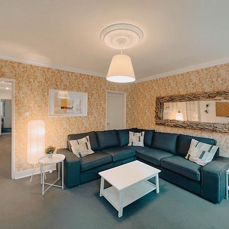 My Fair Lisbon - Trendy Bairro Alto Apartment מראה חיצוני תמונה